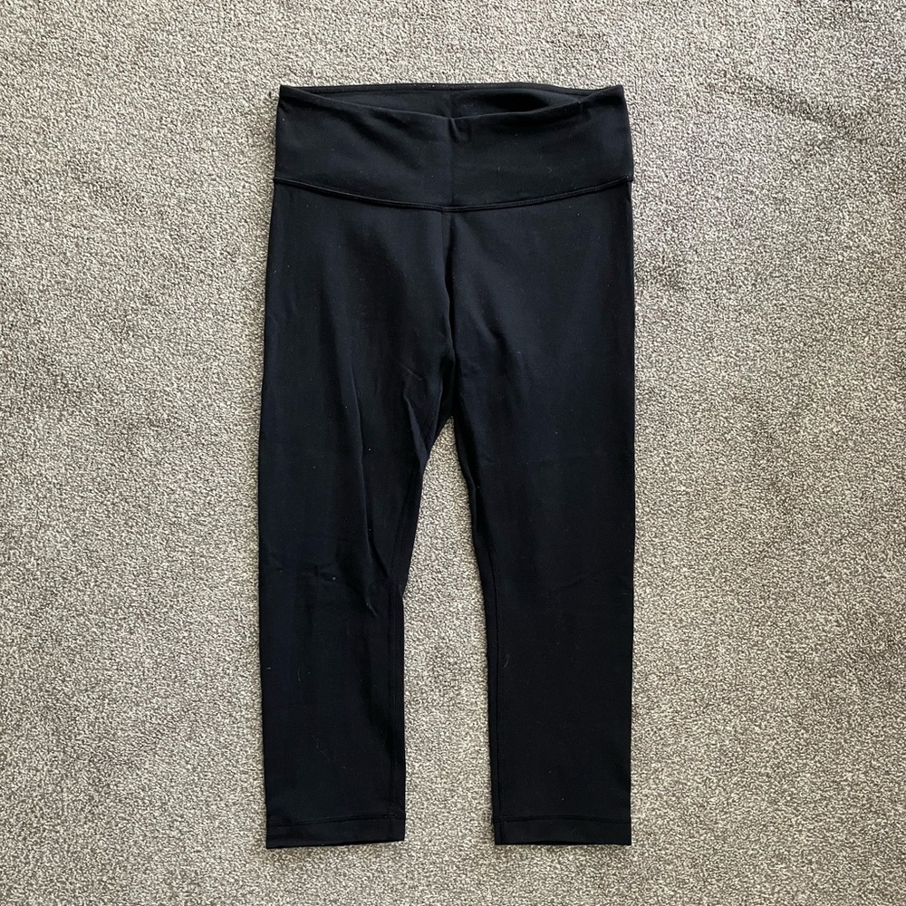 Lululemon Wunder Under Cropped Legging - Picture 2 of 4